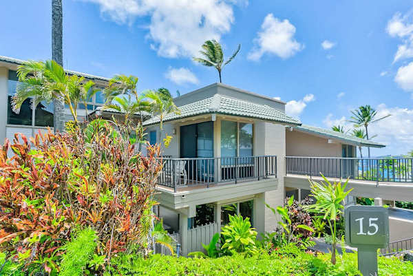 Explore Kapalua Bay Villas resort grounds are a tropical paradise.