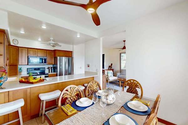 Dining area conveniently connected to the fully equipped kitchen