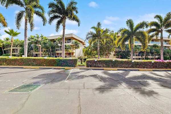 Convenient parking with easy access to the resort