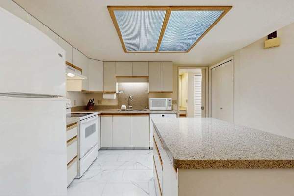 Well-equipped kitchen with generous counter space
