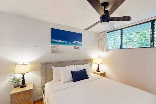Cozy Guest Bedroom with Queen Bed & Ceiling Fan