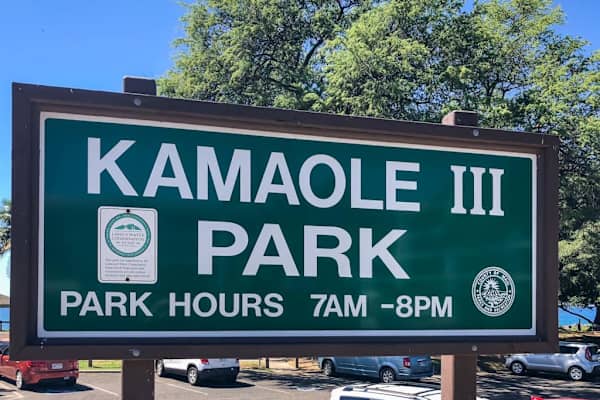 Kamaole III Beach Park Entrance Sign