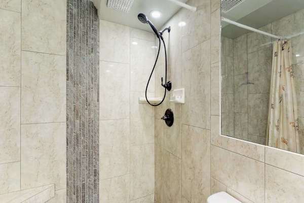 Spa Inspired Walk In Shower