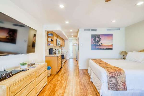 Spacious Studio Designed For Relaxation