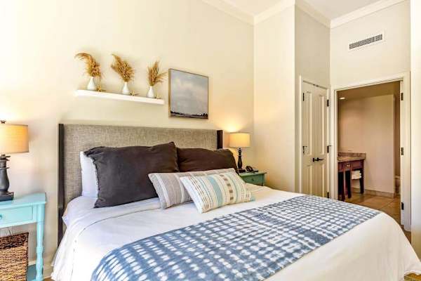 Comfortable Bedroom Designed For Sweet Dreams