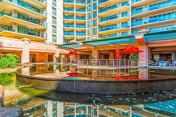 Waterfront Dining In A Tropical Setting
