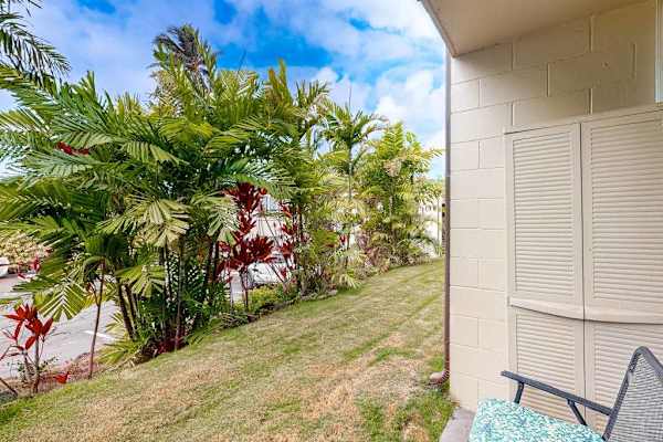 Lush tropical landscaping beside the lanai
