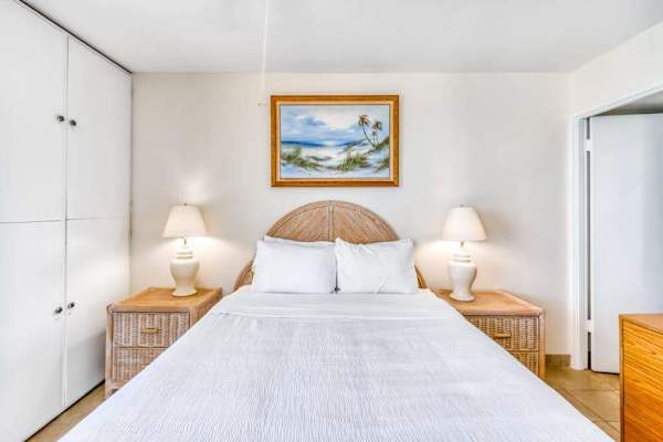 Dreamy Primary Suite By The Ocean