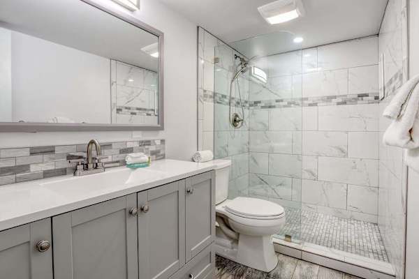 Pristine bathroom with updated amenities