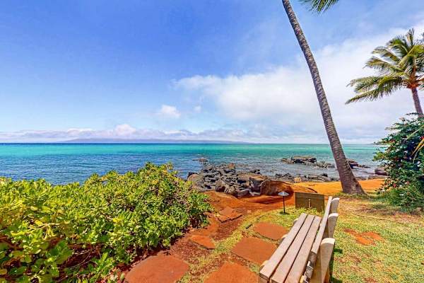 Mahina Surf Resort