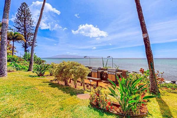 Gas grills available for your use during your stay at Mahina Surf Resort.