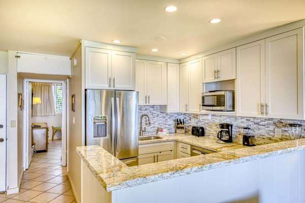 Spacious Island Kitchen