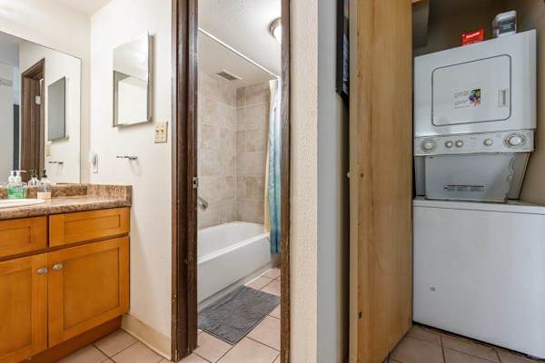Convenient In-Unit Laundry Closet