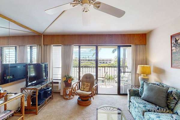 Coastal Living With Ocean Breezes