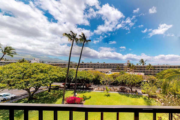 Scenic Garden Views From Your Lanai