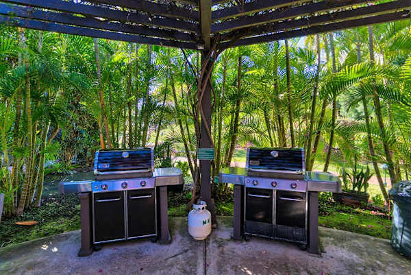 Private Garden Grilling Station