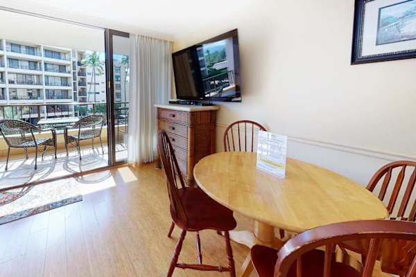 Sunlit Dining Corner For Scenic Seaside Breakfasts