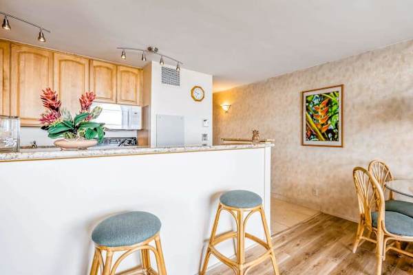 Open-Concept Kitchen Bar Ready For Quick Bites