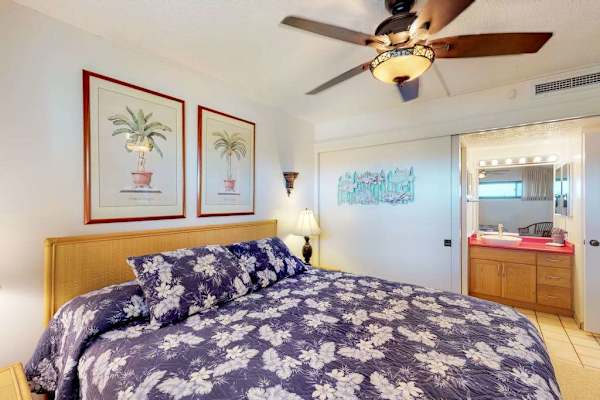 Inviting Bedroom With Coastal Charm