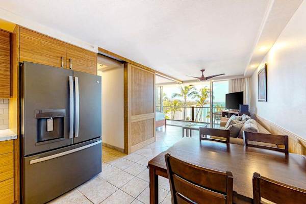 A welcoming space for every meal