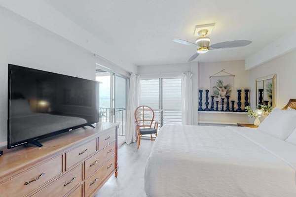 Serene Primary Retreat With Coastal Charm 
