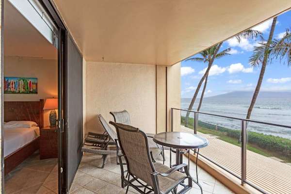 Beachfront Lanai For Morning Coffee