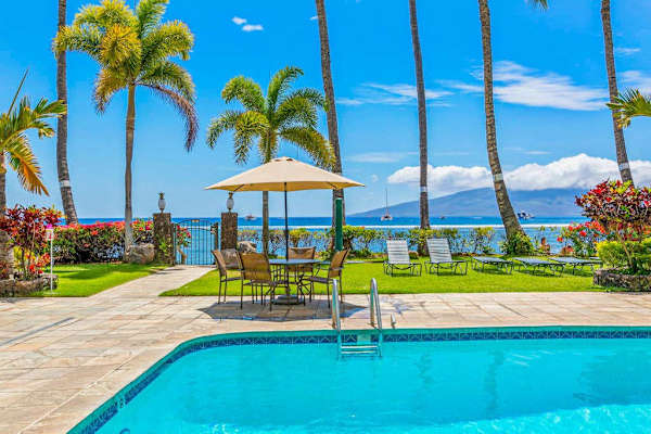 Oceanfront Pool With Breathtaking Island Views
