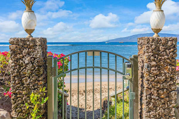 Grand Ocean Gate To Paradise