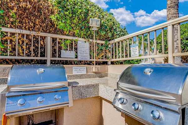Outdoor BBQ Pavilion For Island Gatherings