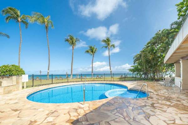 Oceanfront Pool With Endless Views