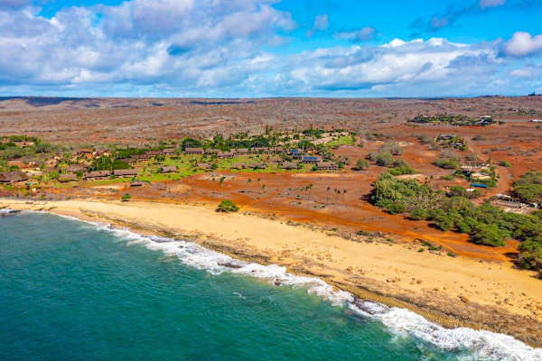 Nearby Pacific shoreline offers sandy beaches and expansive ocean views