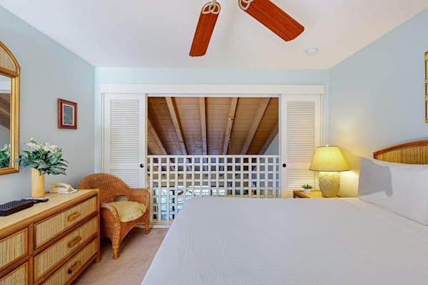 Relax in a welcoming bedroom with island-inspired style
