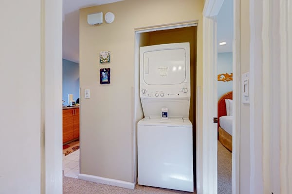 Convenient in-unit stacked washer/dryer