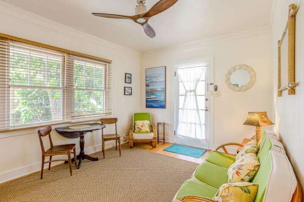 Comfortable living and dining areas make every vacation feel just like home