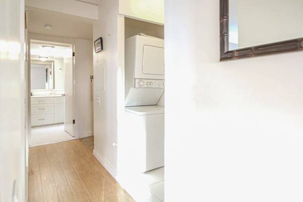 Enjoy the convenience of an in-unit washer and dryer for a more comfortable and hassle-free stay.