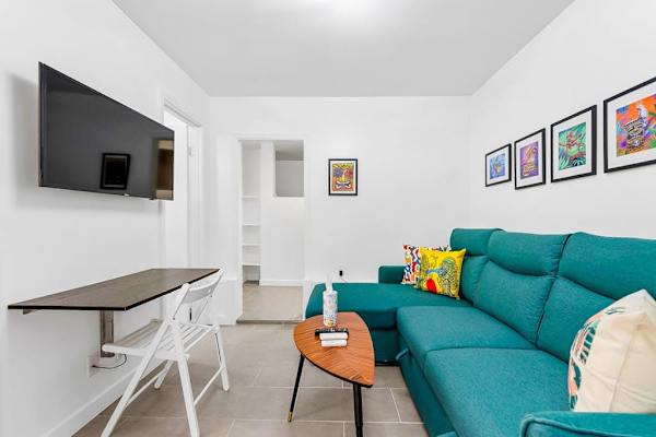 Dedicated desk creates a bright spot for remote work