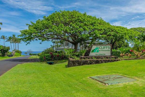 Experience Resort Living