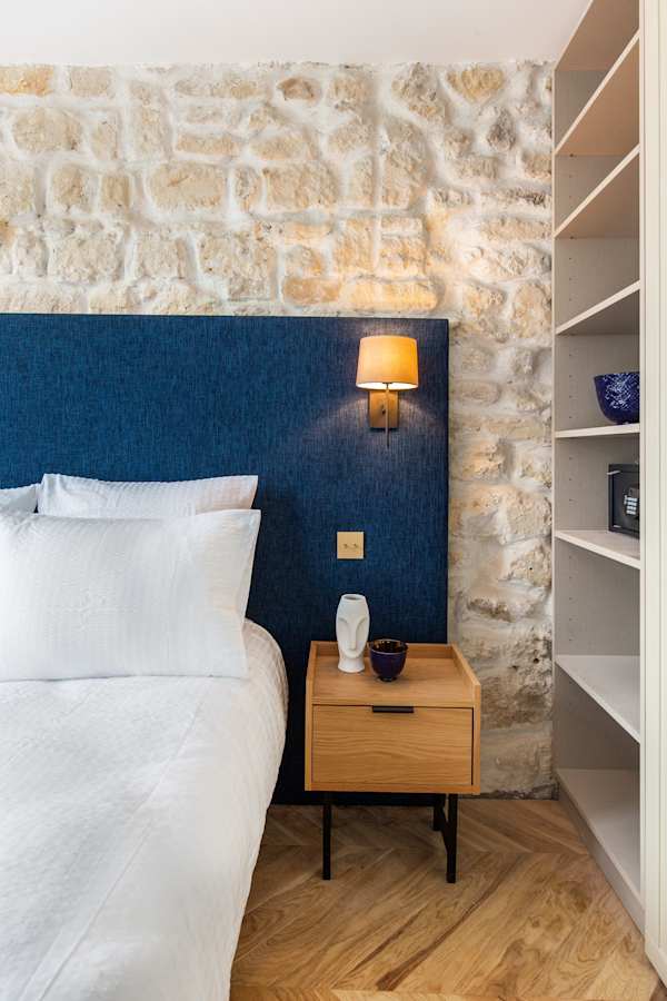 St Georges - One Bedroom in Paris South Pigalle