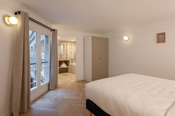 Madeleine Opéra - Two Bedroom Deluxe in Paris