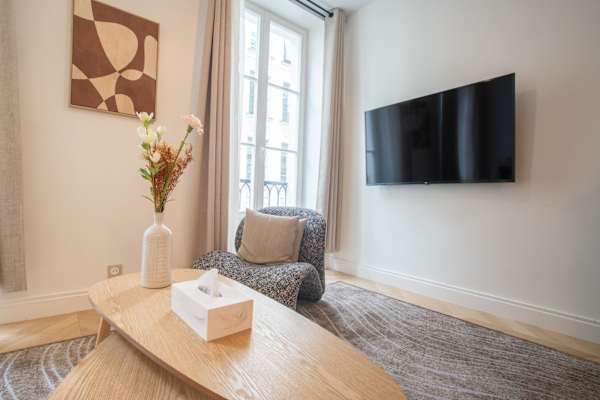Madeleine Opéra - Excellent One Bedroom in Paris