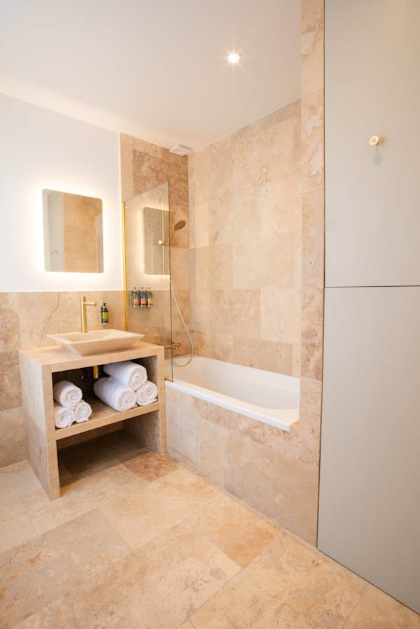 Madeleine Opéra - Fabulous Two Bedroom in Paris