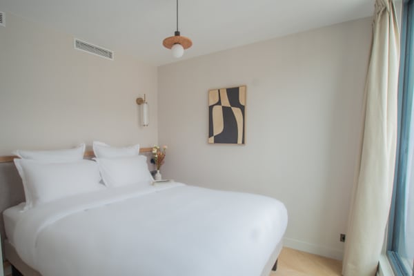 Opera - One Bedroom Balcony