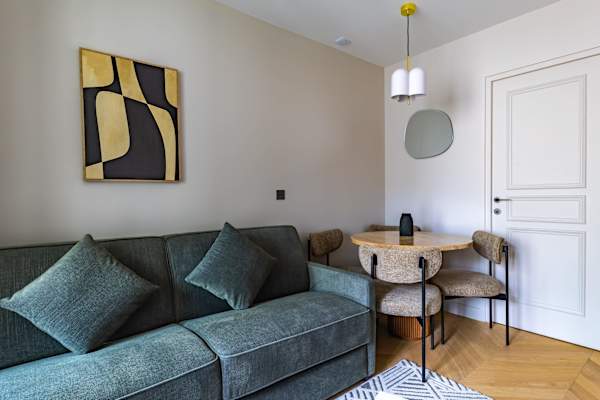 Opera - One Bedroom Balcony