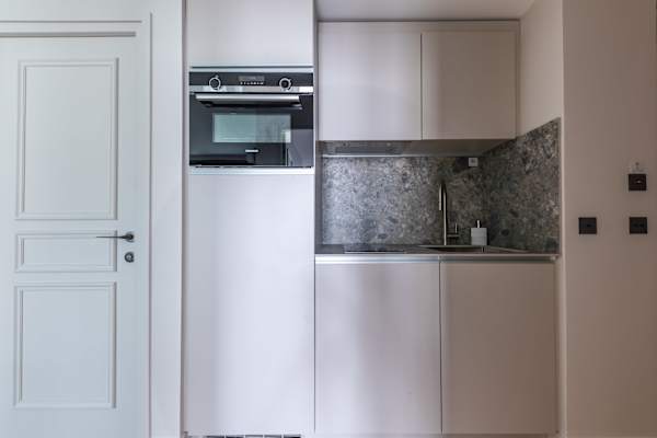 Opera - One Bedroom Balcony