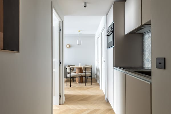 Opera - One Bedroom Balcony