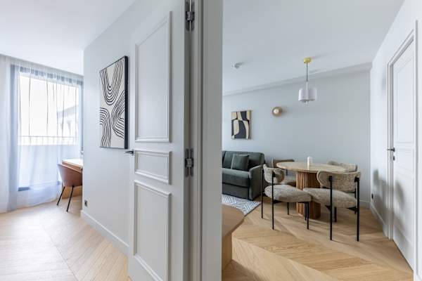 Opera - One Bedroom Balcony
