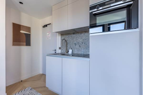 Opera - One Bedroom Balcony
