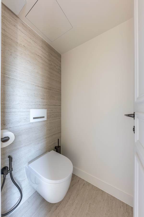 Opera - One Bedroom Balcony