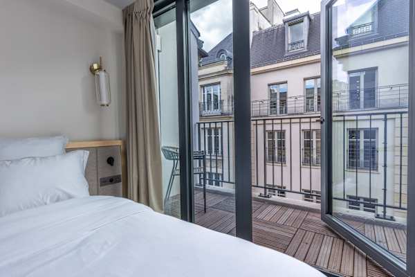 Opera - One bedroom apt. with balcony in Paris 