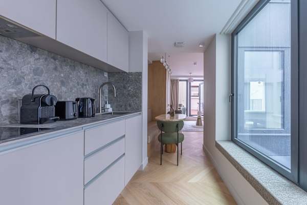Opera - One Bedroom Terrace